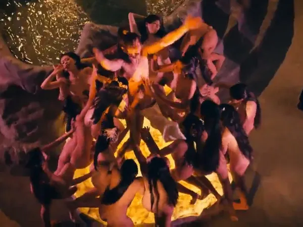 doraemon sex truyện Nhục bồ đoàn 2: Ngọc nữ tâm kinh (1996)